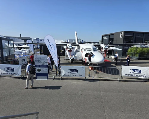 OMNIPOL Group je s L410 NG na Paris Airshow