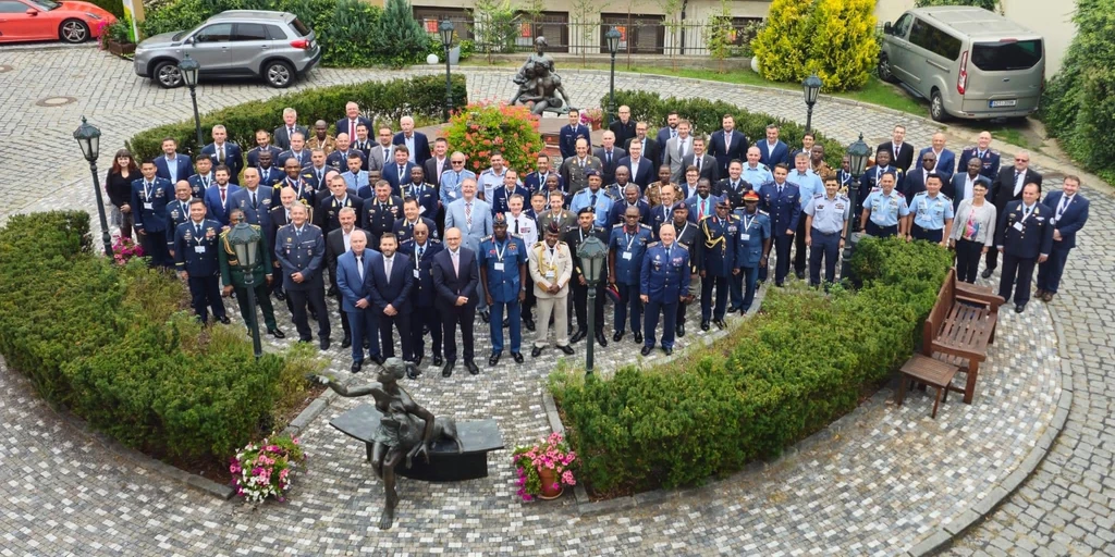 Česká republika hostila zástupce letectev z 25 zemí